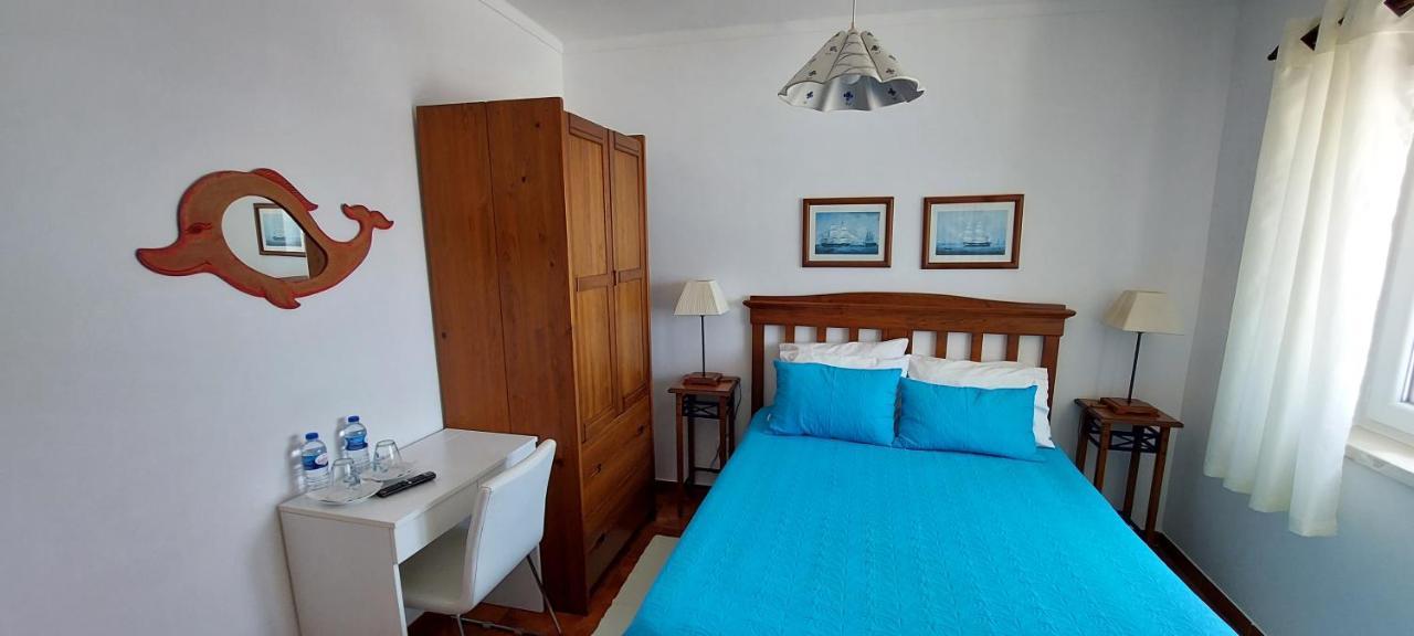 Pequena Baleia Bed & Breakfast Ferrel  Luaran gambar